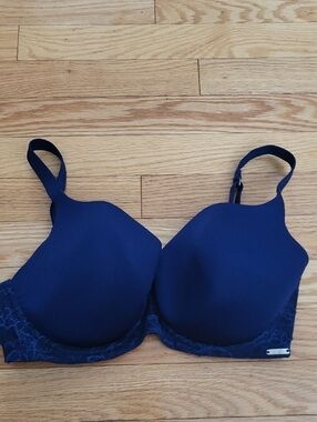 EUC Montelle 32F Bra